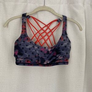 Lulu Lemon Free To Be sports bra